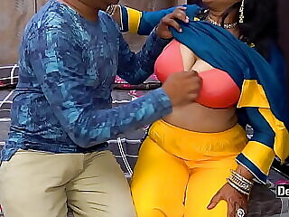 Indulge in a sizzling scene with a sultry mature Indian aunty getting drilled in split creampie action, all with Hindi audio.